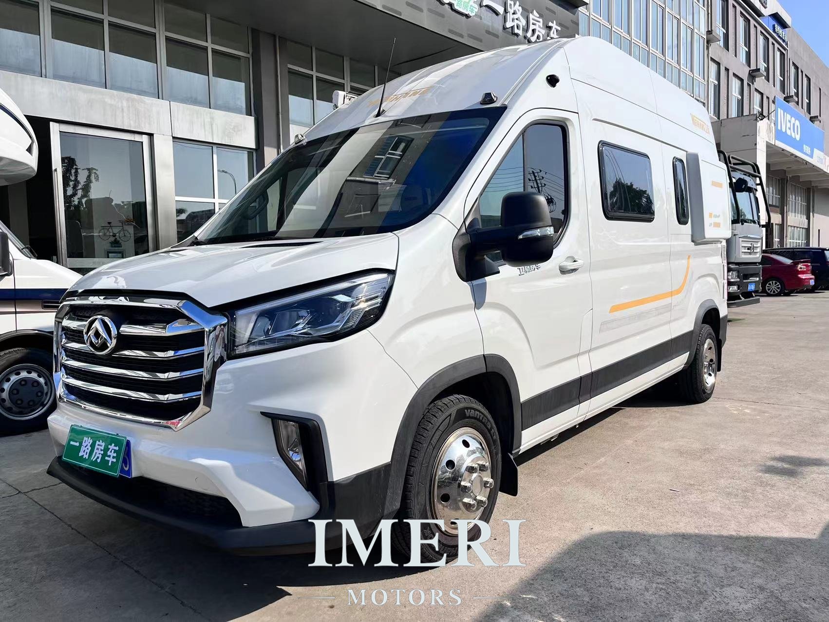 21-year-old Weihang V90 RV