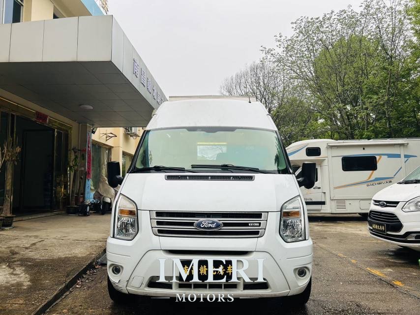 2015 Ford V348