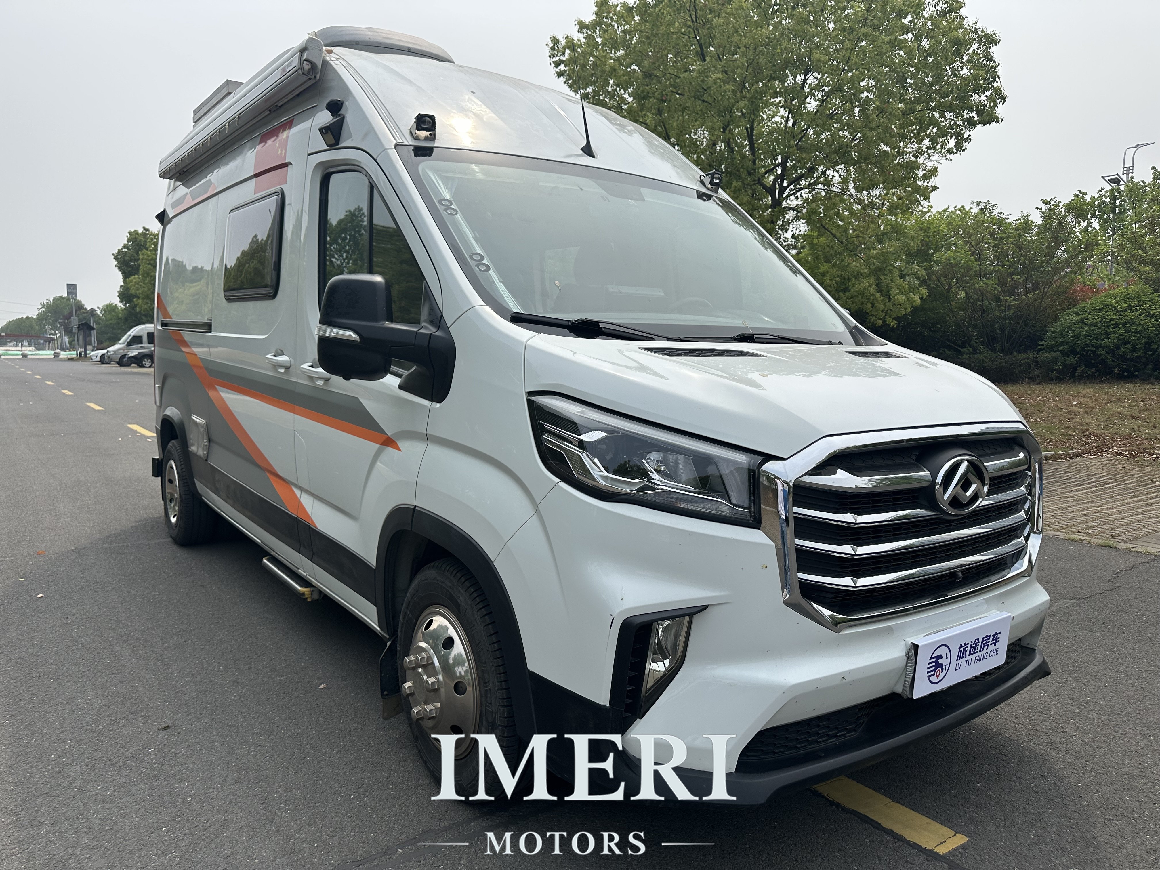 20-year-old Weihang V90B RV