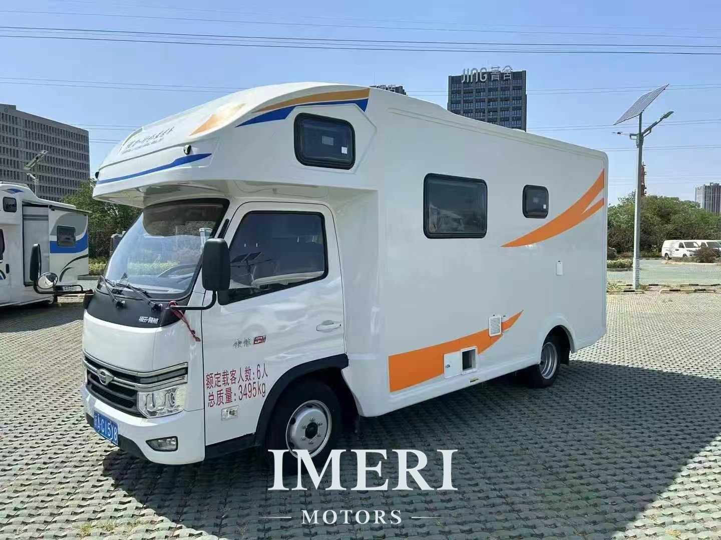24 years of pilot S1 light truck RV