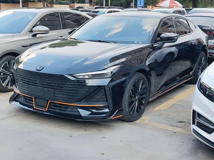 Changan UNI-V 2022 1.5T sports version