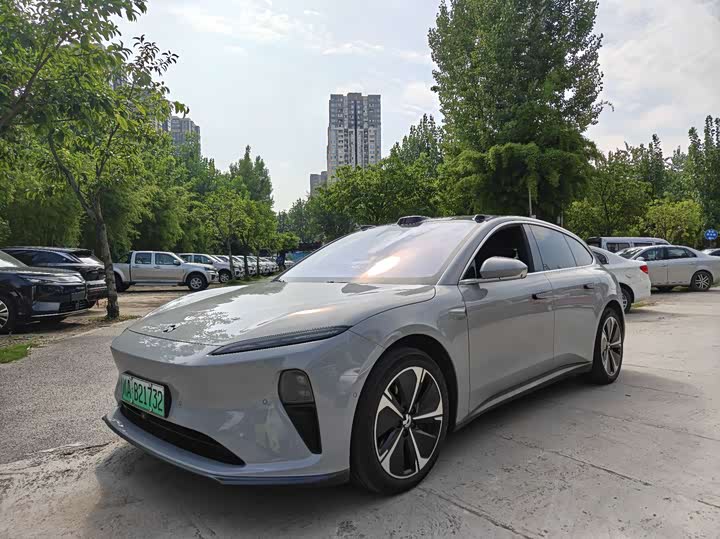 NIO ET5T 2024 model 75kWh Touring