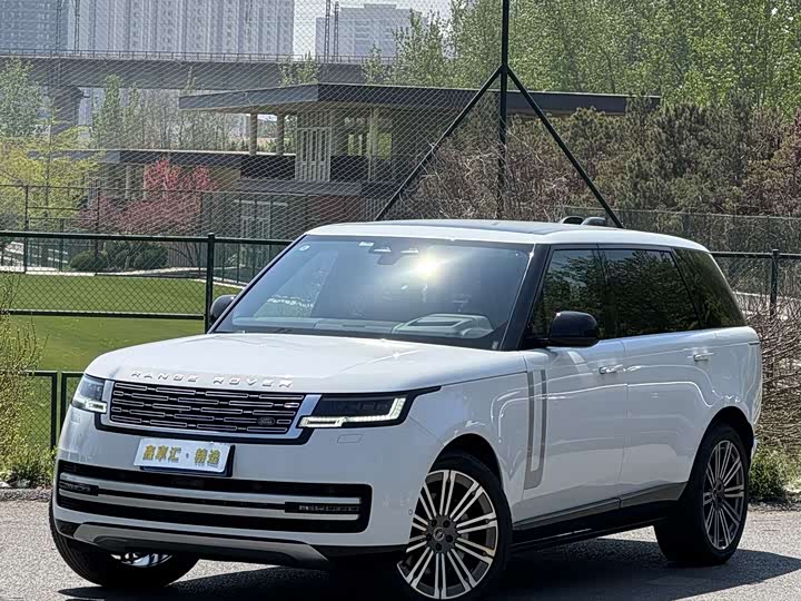 Range Rover 2024 3.0 L6 400PS Creation Extended Edition