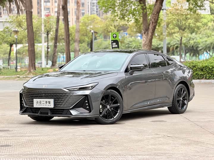 ChanganUNI-V 2023 Model 1.5T PremiumModel