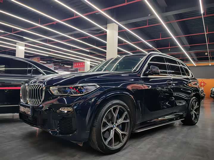 BMWX5(Imported) 2022 Model xDrive40i PremiumModel M Sports Package