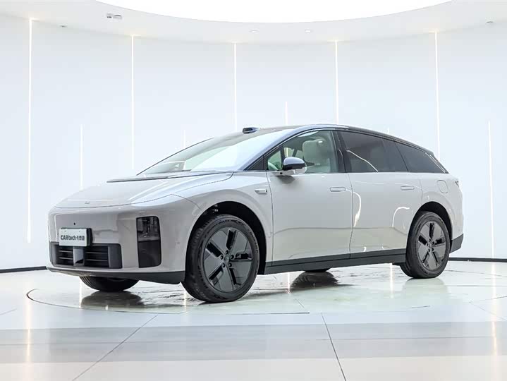 Ideal i6 2025 two-wheel drive standard version
