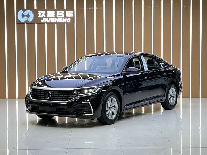 Passat Plug-in Hybrid 2025 Model 430PHEV Hybrid Business Edition