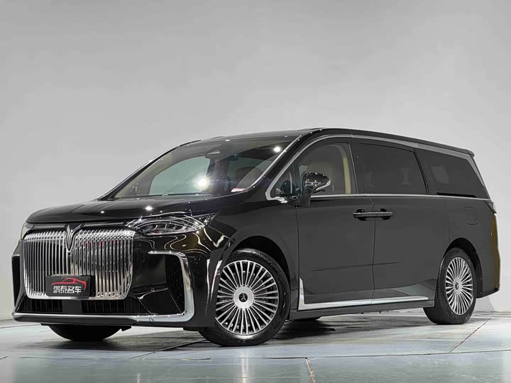 Voyah Dreamer 2025 Model PHEV 4WD Premium Kunpeng Edition