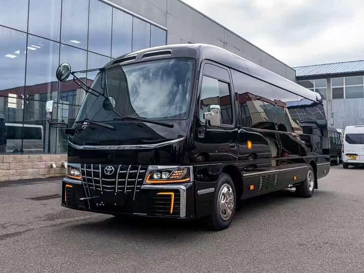 Costa 2023 Model 4.0L Manual