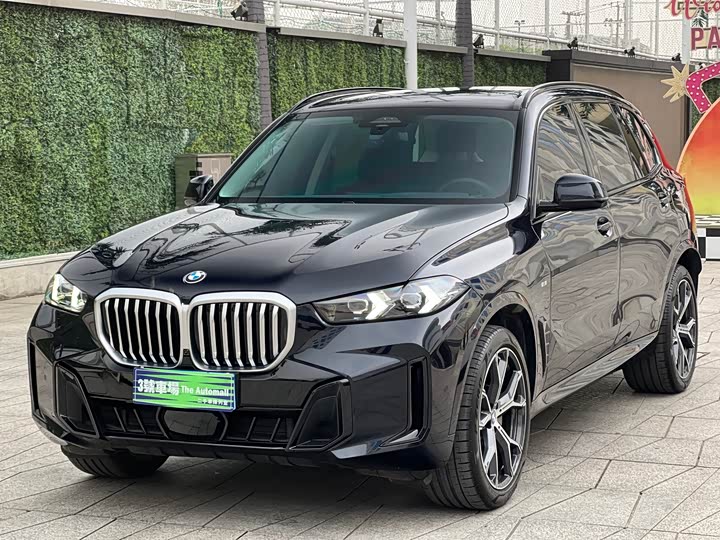 BMW X5 2025 xDrive 30Li Exclusive M Sports Night Package