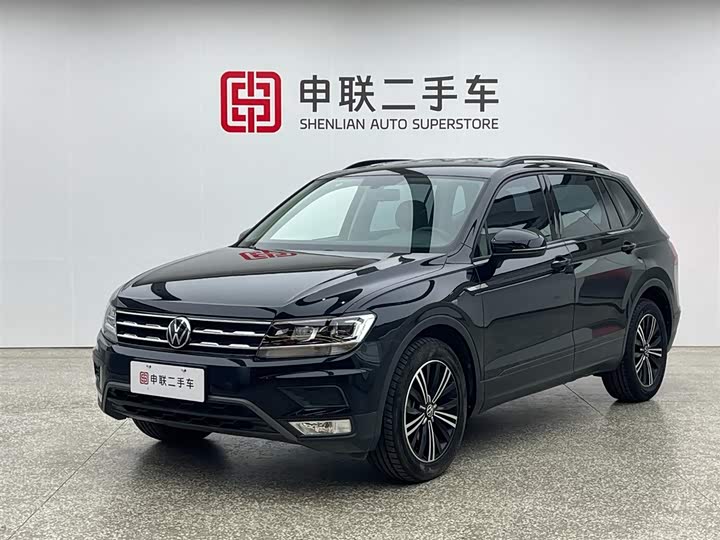 Tiguan L 2021 330TSI automatic two-wheel drive comfort version