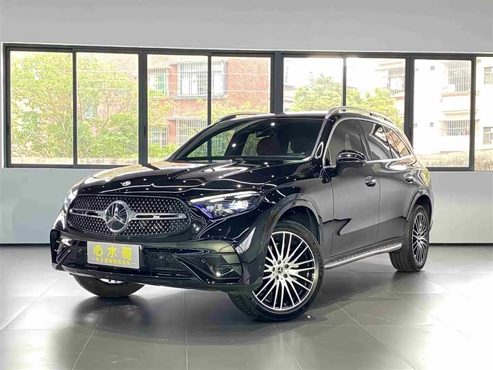 2024 Mercedes-Benz GLC 300 L 4MATIC Luxury 7-Seater