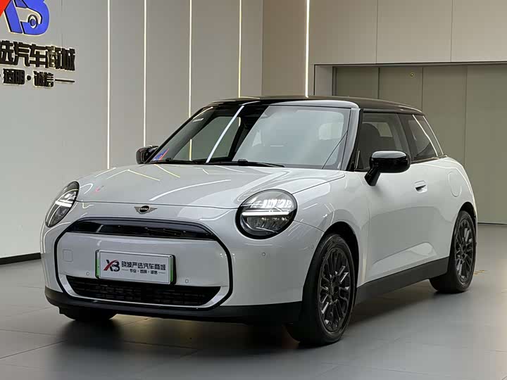 2026 MINI Cooper Electric 466km Cooper E Classic