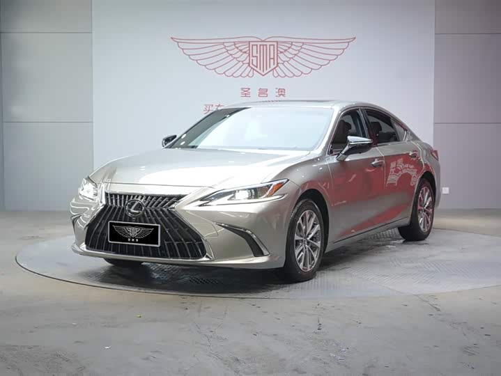 Lexus ES 2023 200 Excellence Edition