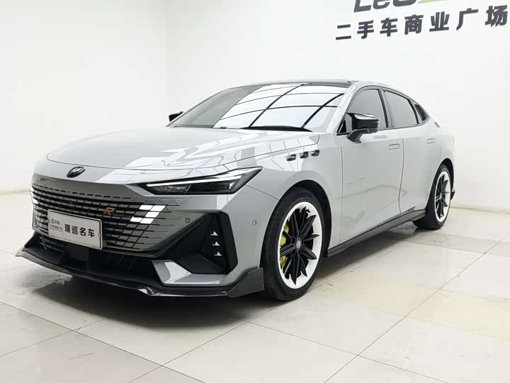 ChanganUNI-V 2022 Model 1.5T Smart PilotModel