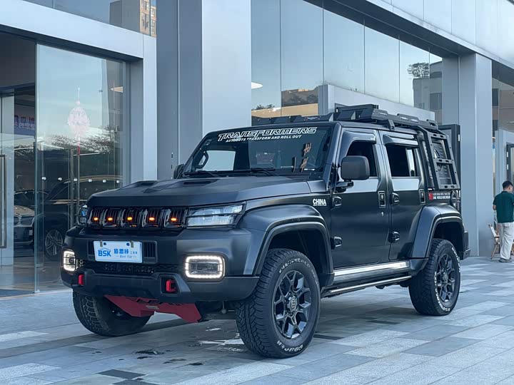 BAIC BJ40 2023 2.0D 4WD Blade Hero Edition Xia Ke Trim