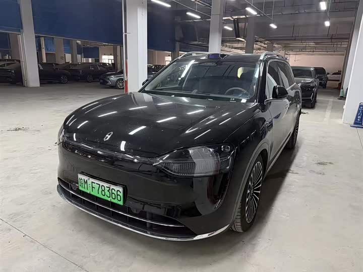 Wenjie M9 2025 extended range Ultra version 52kWh 6-seater version (192-line lidar)