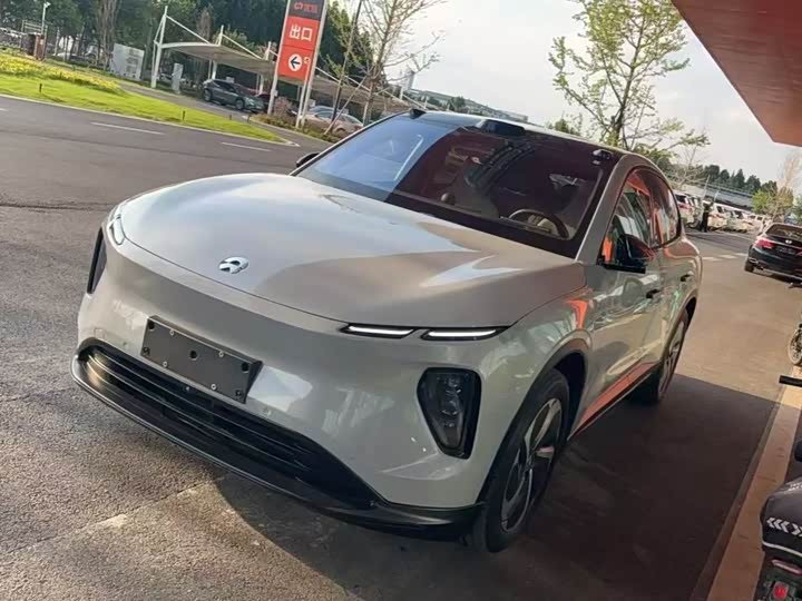 NIO EC6 2024 model 75kWh