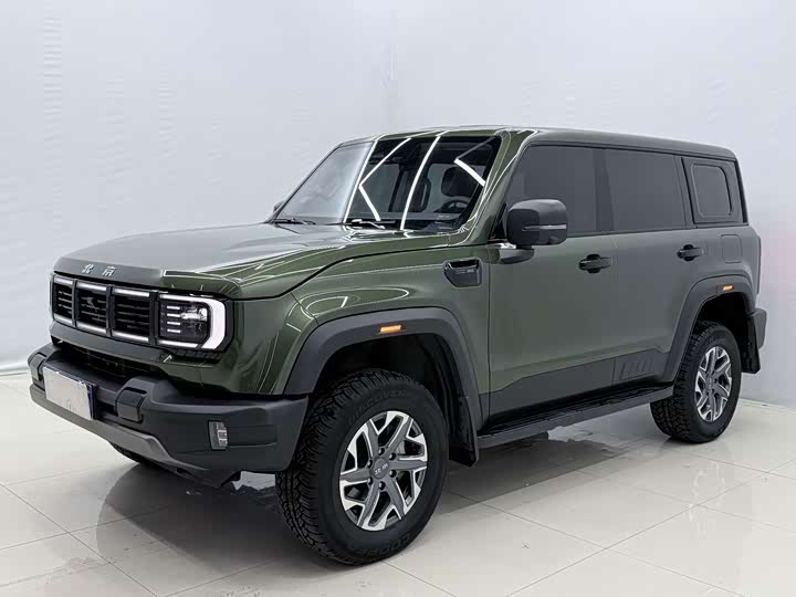 BAIC BJ40 2024 2.0D Blade Hero Traveler