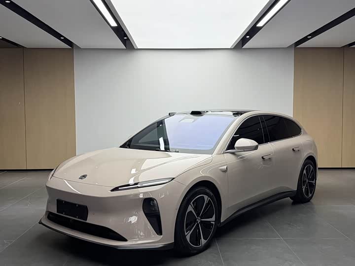 NIO ET5T 2024 model 75kWh Touring