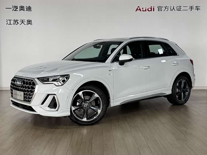 AudiQ3 2024 Model 35 TFSI Fashion DynamicModel