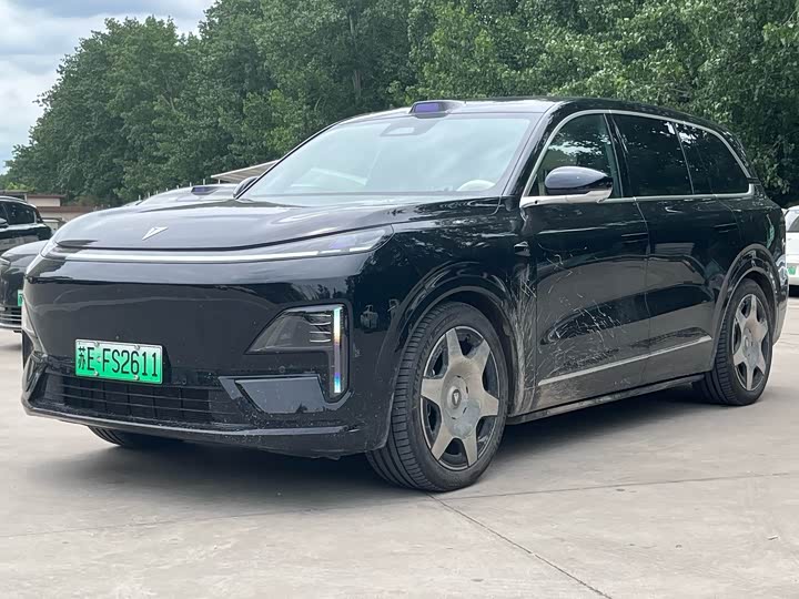 2025 Deepal S07 2025 4WD Ultra Edition