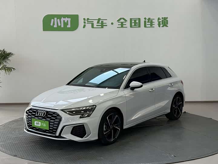 Audi A3 2023 Sportback 35 TFSI stylish and sporty