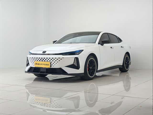 Changan UNI-V 2024 1.5T exclusive model