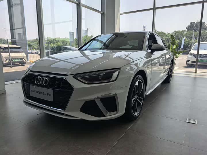Audi A4L 2024 40 TFSI Fashionable and Dynamic