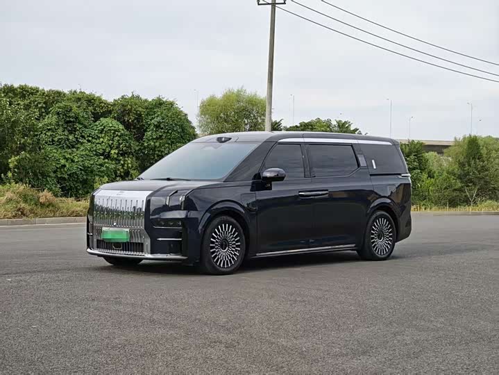 Zeekr 009 2024 6-Seater Executive AWD 108kWh