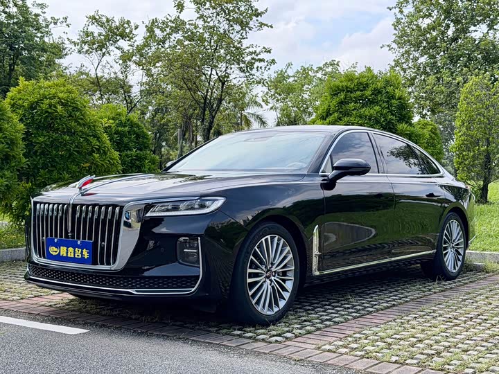 Hongqi H9 2022 2.0T Zhilian Flagship Edition