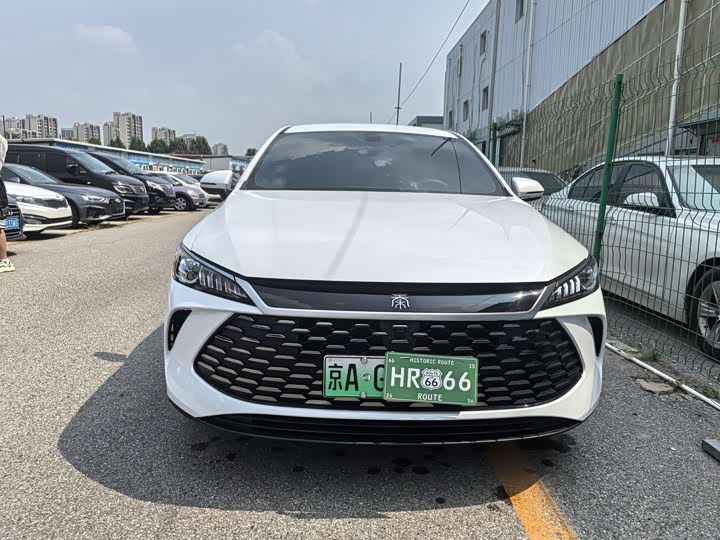 Qin PLUS 2025 DM-i smart driving version 55KM leading model
