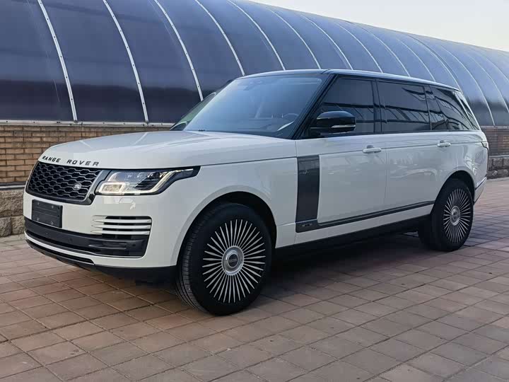 Range Rover 2021 3.0 L6 Legend Extended Classic Edition