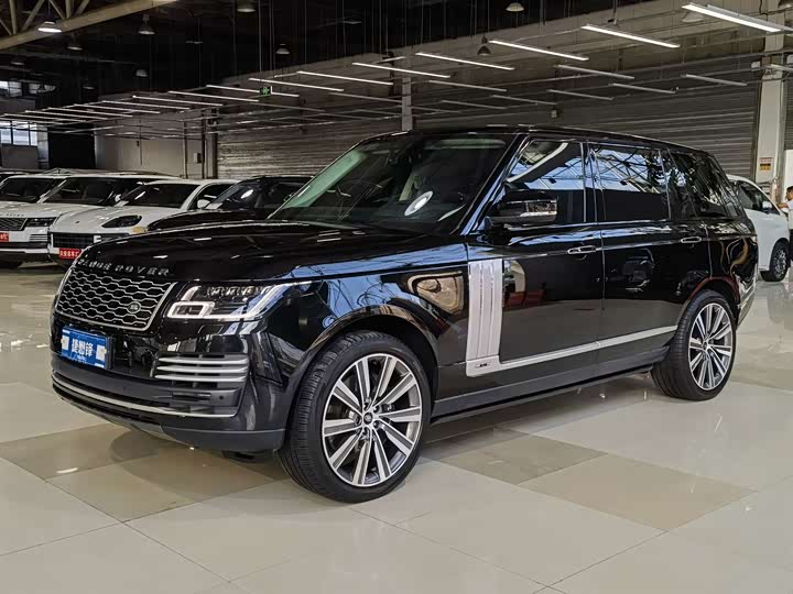 Range Rover 2022 3.0 L6 400PS Legendary Extended Classic Edition