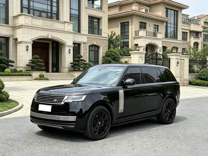 Range Rover 2023 3.0 L6 400PS Seven-seater Extended Edition