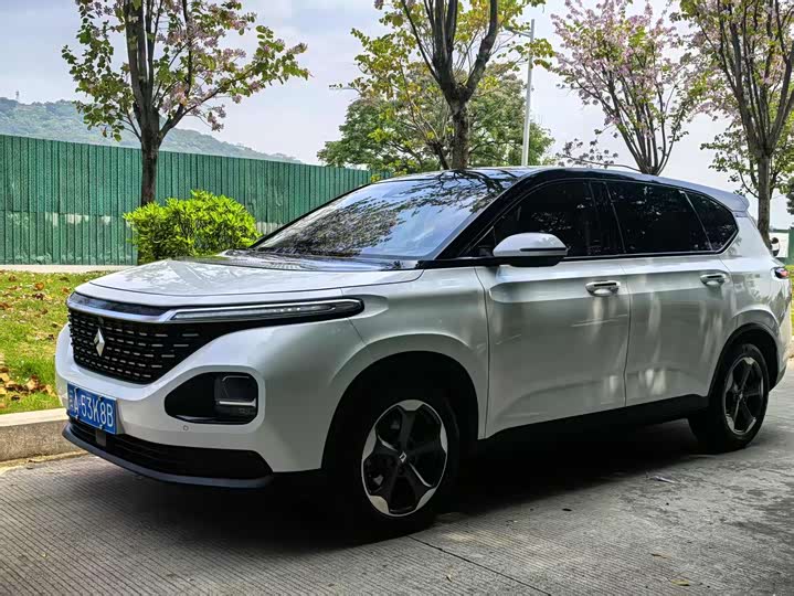 2021 Baojun RM-5 2019 Model 1.5T CVT 24 hours online PremiumModel 7-seat