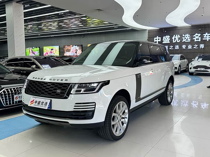 Range Rover 2022 3.0 L6 400PS Legendary Extended Classic Edition