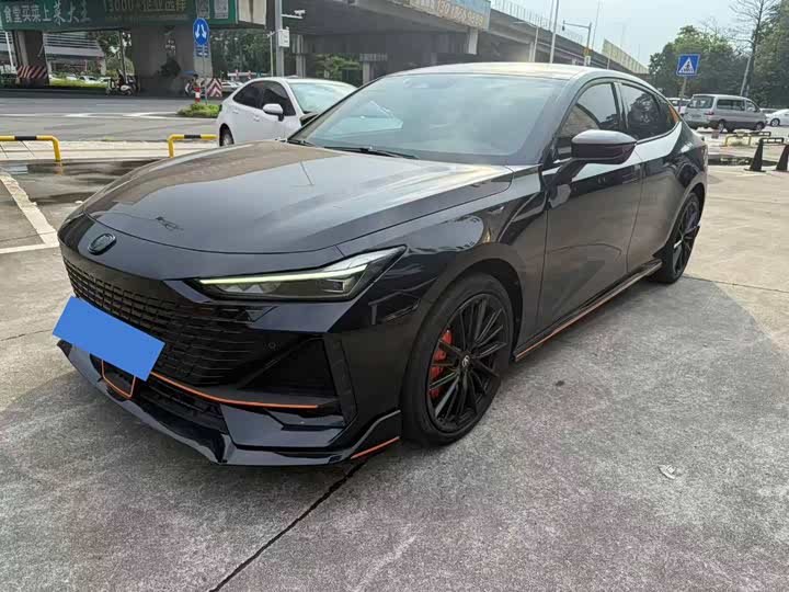 Changan UNI-V 2023 1.5T sports version