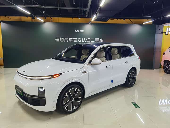 Ideal L9 2025 Ultra smart refresh version