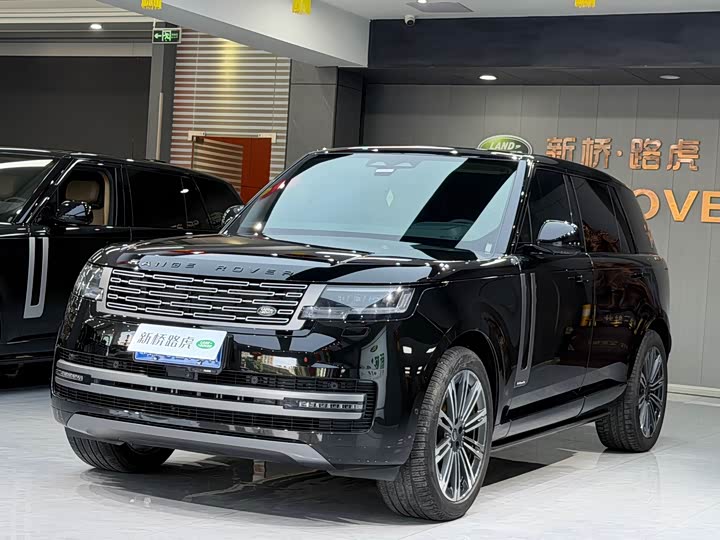 Range Rover 2024 3.0 L6 400PS Creation Extended Edition