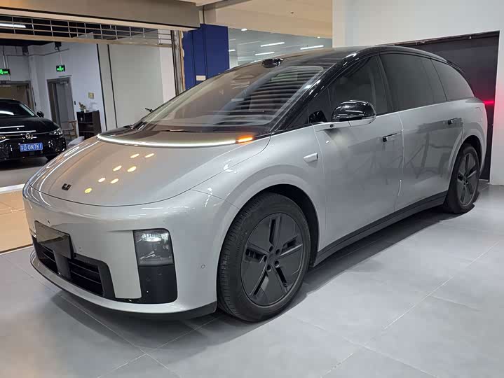 Ideal i8 2025 Standard Edition
