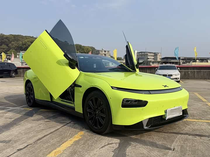 Xpeng P7 2021 Model 562E Pengyi Performance Edition