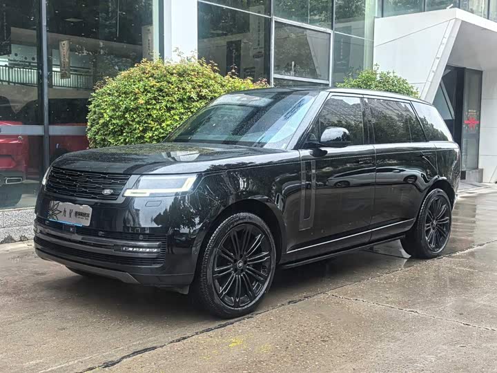 Range Rover 2025 3.0 L6 400PS Genesis Extended Edition