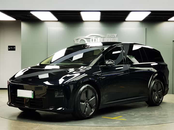 Ideal i8 2025 Standard Edition