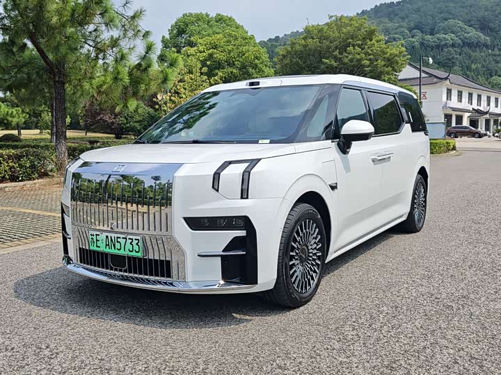 Zeekr 009 2024 seven-seat aisle version four-wheel drive 108kWh