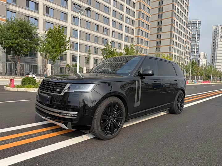 Range Rover 2025 Model 3.0 L6 360PS Westminster Edition