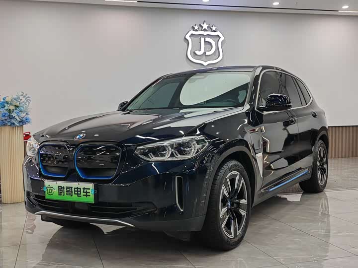 BMWiX3 2021 Model LeadingModel