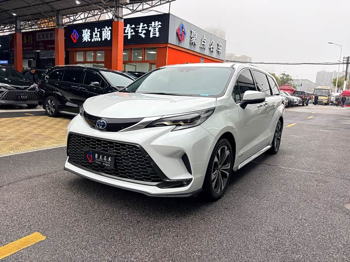 Granvia 2024 Model 2.5LHybrid PremiumPLUS Edition