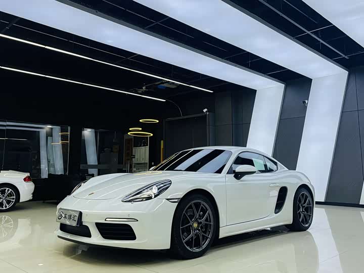Porsche 718 2022 Cayman 2.0T