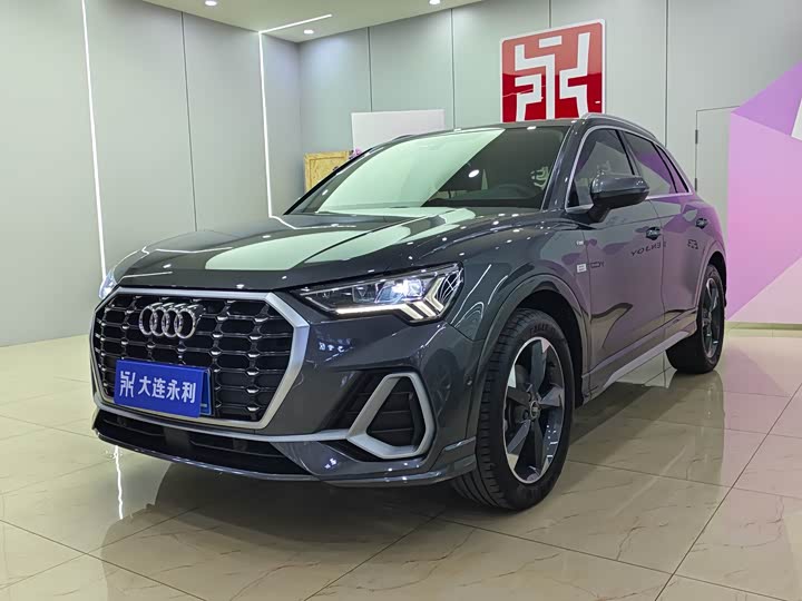 AudiQ3 2023 Model 35 TFSI Fashion DynamicModel∩╝ê1.4T∩╝ë